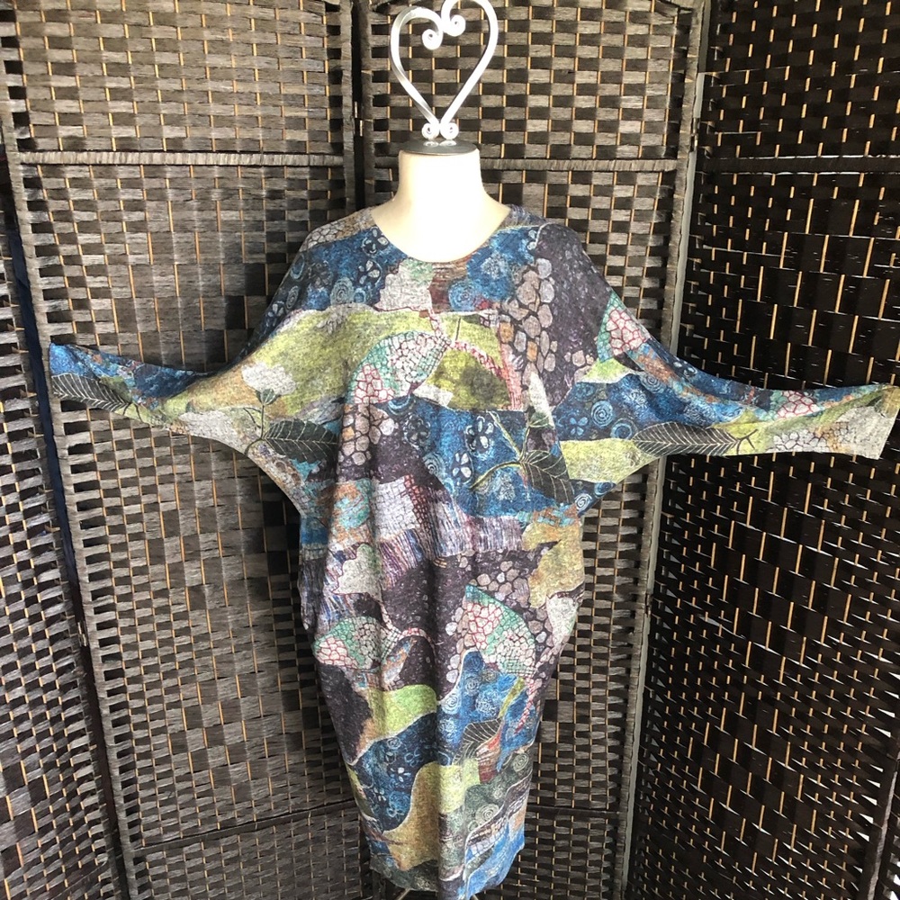 Inoah maxi lightweight knit dress  with pockets, comfortable l/s dolman.